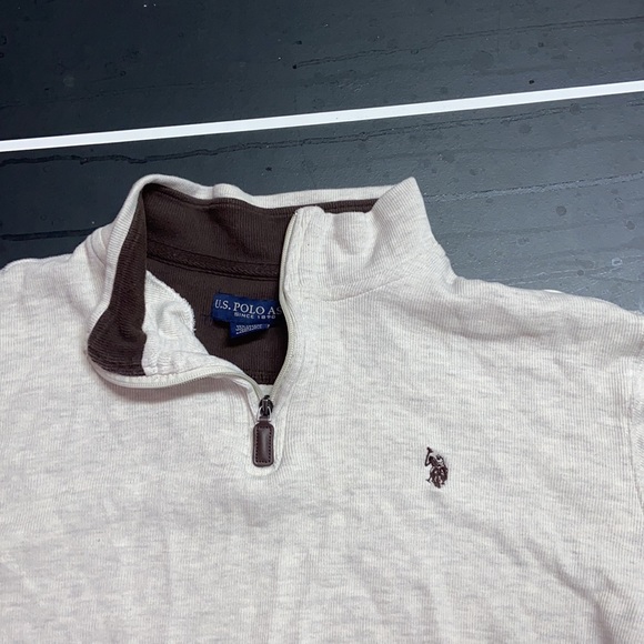 Polo Sweater Zip up - Picture 6 of 11